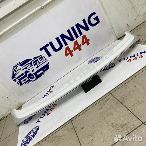 Диодный спойлер багажник Toyota Camry 70