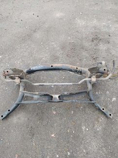 Задний подрамник skoda octavia a5