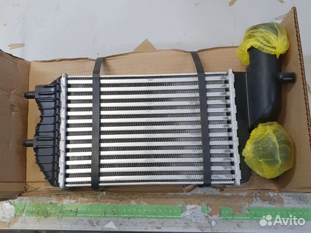 Интеркулер nissens 96889