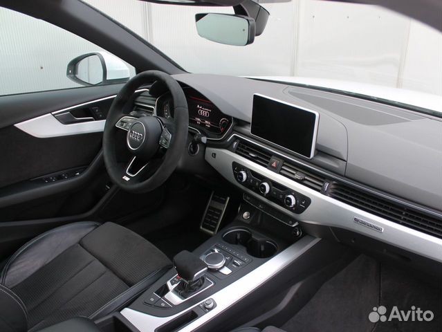 Audi A4 2.0 AMT, 2017, 112 617 км