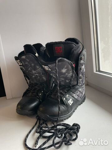 Сноубордические ботинки 38