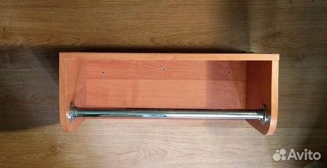 Полка навесная для прихожей, отличное состояние