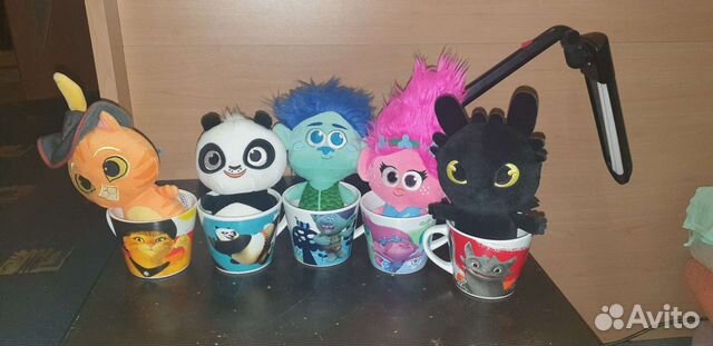 Кружки с игрушкой DreamWorks