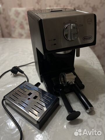 Кофеварка рожковая delonghi ECP33.21, черный