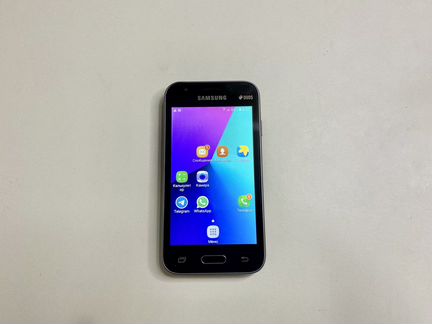 Смартфон Samsung Galaxy J1 Mini Prime