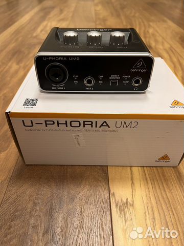 Звуковая карта behringer um2