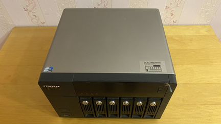 NAS qnap TS-669 Pro