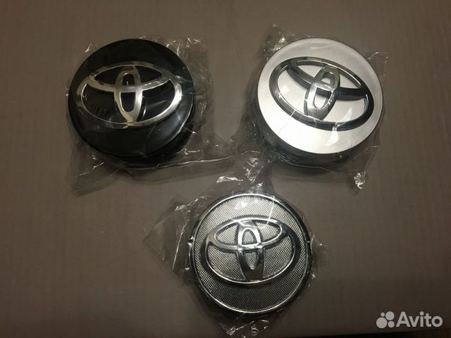 Колпачек на диск колеса toyota