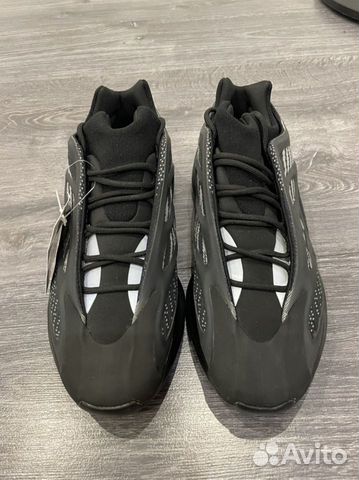 Кроссовки adidas Yeezy 700 V3 «Azael»