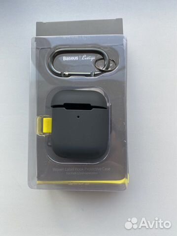 Новый чехол для AirPods 2 (Ростест)