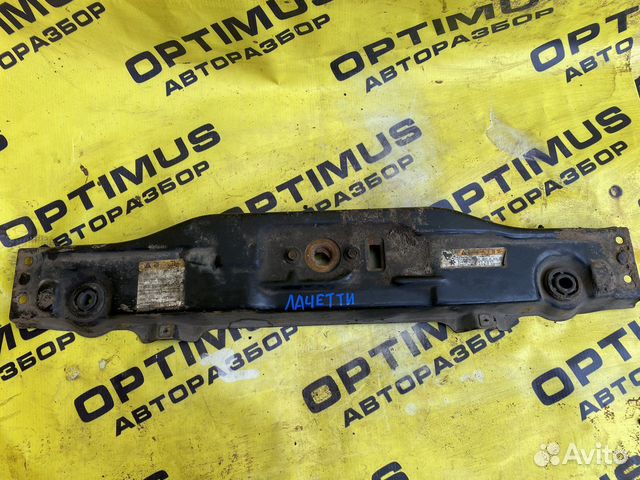 Верхняя рамка радиатора Chevrolet Lacetti