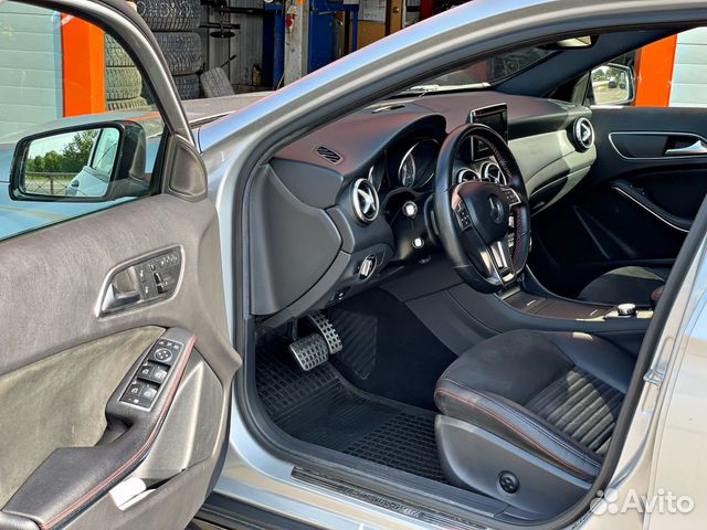 Mercedes-Benz GLA-класс 2.0 AMT, 2014, 151 900 км