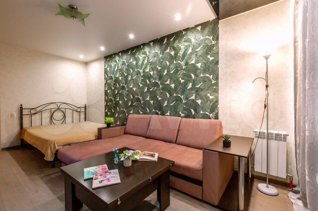 1-к. квартира, 42 м², 1/10 эт.