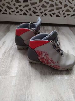 Лыжные ботинки классические