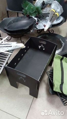 Мангал 3 мм с подказанником полкой бесшовная чаша