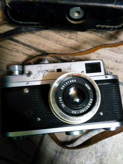 Фотоаппарат Зоркий 4 и Зенит TTL