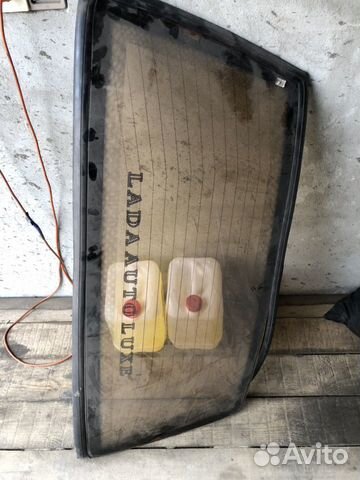 Стекло заднее ваз 2115