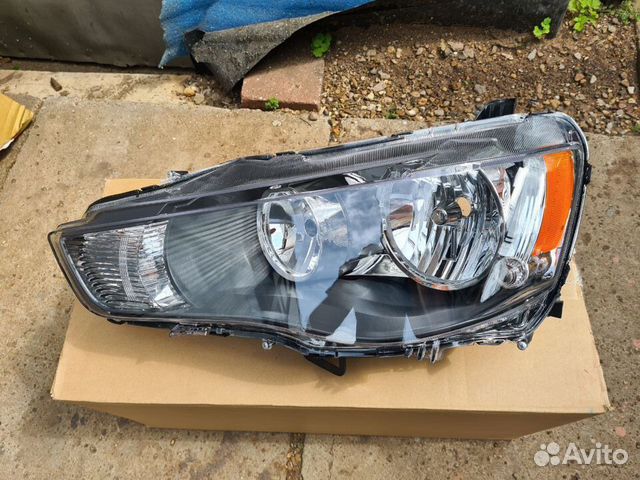 Фара левая mitsubishi outlander xl 2010 2011