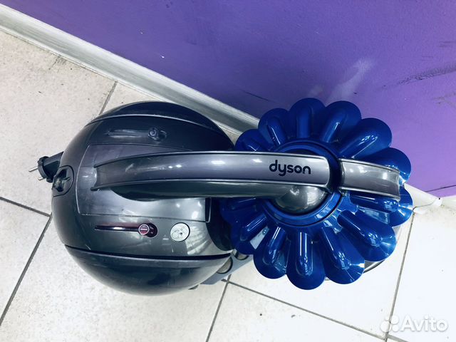 Пылесос Dyson DC41c Allergy Musclehead Parquet