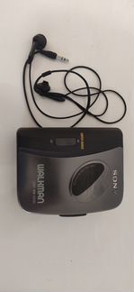 Кассетный плеер Sony Walkman WM-EX122