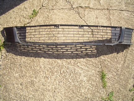 Решётка переднего бампера Хонда Аккорд с08