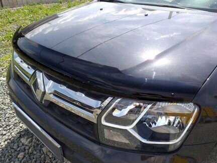 Мухобойка Renault Daster