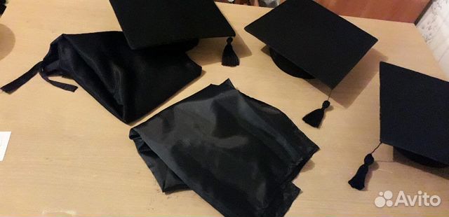 Мантия и шапочка на посвящение в первоклассники