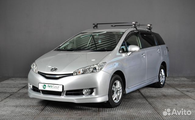 Toyota Wish 2015