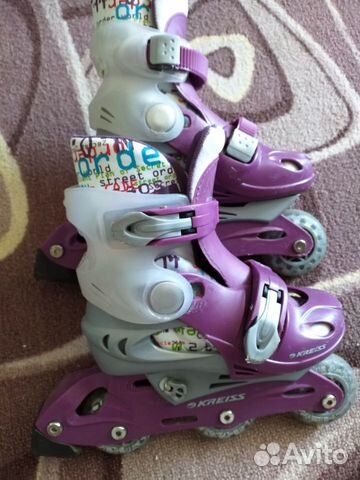 Роликовые коньки