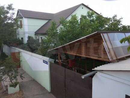 Дом 280 м² на участке 12 сот.