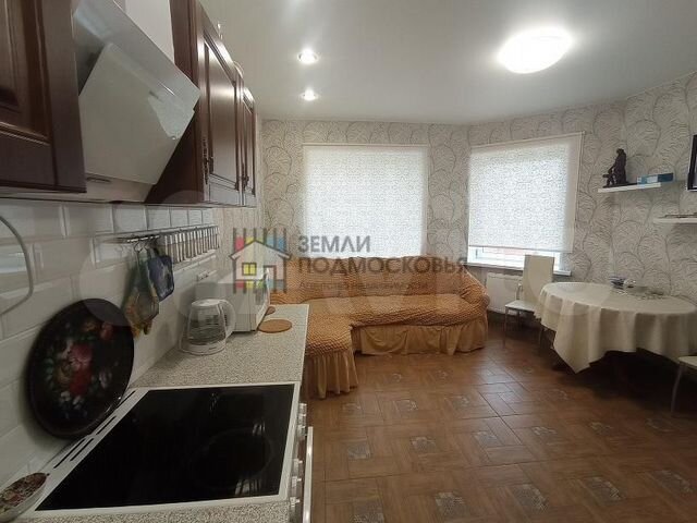 2-к. квартира, 52 м², 8/15 эт.