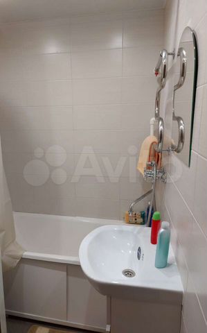 3-к. квартира, 56 м², 3/9 эт.
