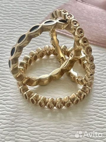 Золотое кольцо от Пандора