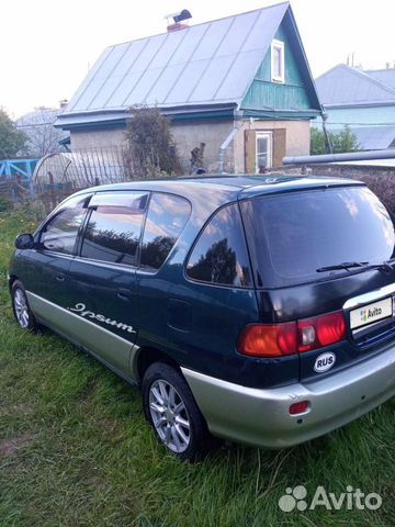 Toyota Ipsum 2.0 AT, 1998, 394 000 км