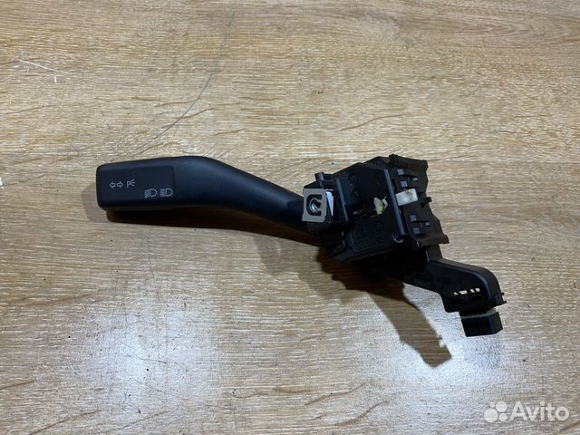 Переключатель поворотников Octavia A5 Арт 444