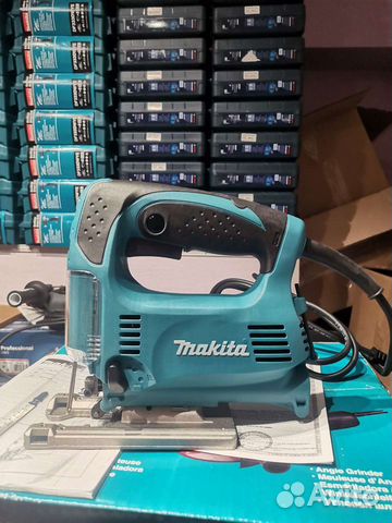 Электро лобзик Makita 4329