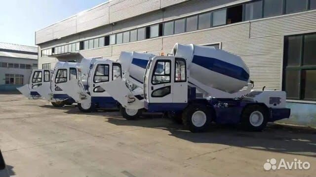 Самоходный бетоносмеситель RedStar MIX 3.5