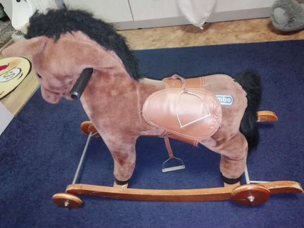 Качалка лошадь