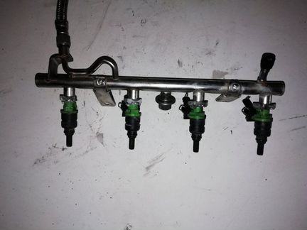 Форсунка Mercedes C180 W203 1.8 2006