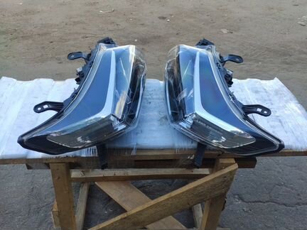 Комплект фар на Тойоту Прадо 150 led