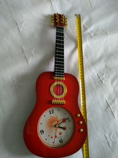 Часы настенные в виде гитары