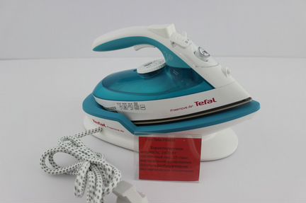 Утюг Tefal Freemove Air FV6520E0