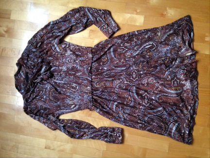 Платье Mango огуречный орнамент Тренд