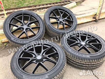 Колёса в сборе HRE черный мат R19 для Toyota Camry