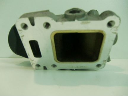 Клапан EGR двигателя 274.920 Mercedes W204 W212