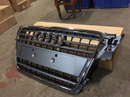 Решетка радиатора Audi A4 B8 2007г - 2011г