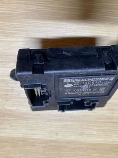 Блок управления дверями Jaguar XJ 2009-2016