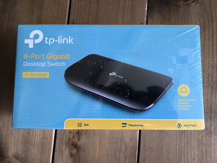 Роутер 8ми портовый