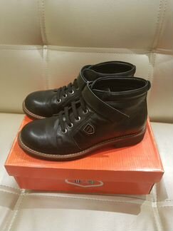 Ботинки осенние