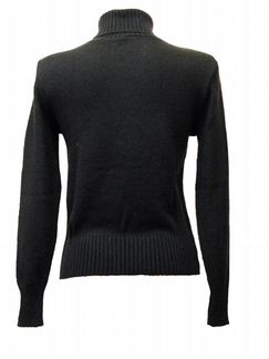 Свитер шерстяной пр-во Италия, новый,стильный 1006